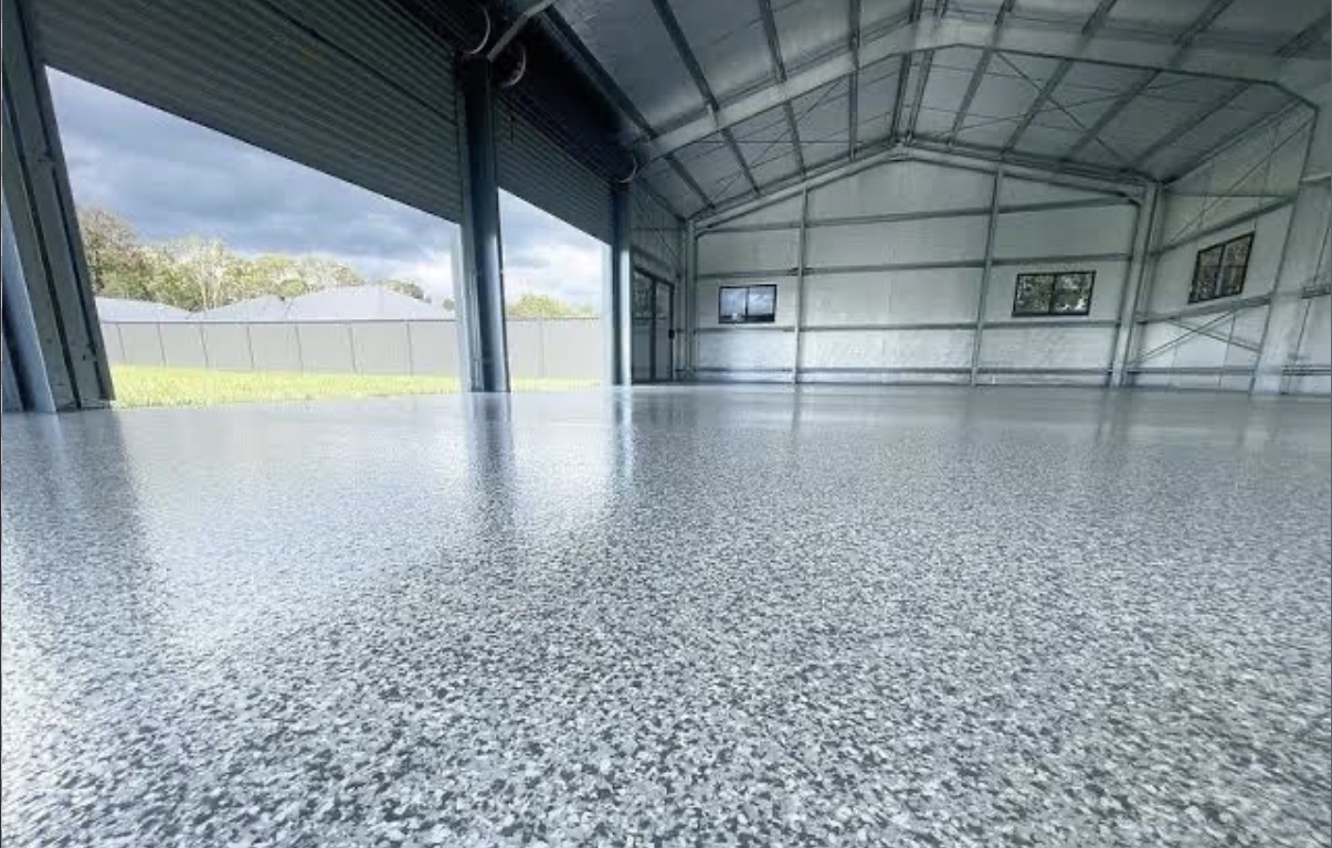 Gloss epoxy floor in shed